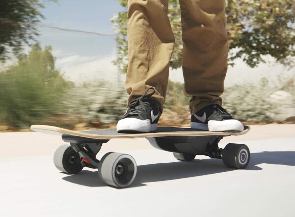 Benefits of Owning an Electric Skateboard