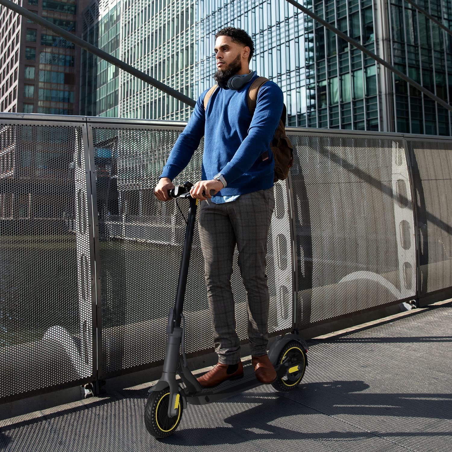 Electric Ride Nerd - 2023's Ultimate Segway Ninebot MAX Electric Scooter: Effortless, Compact, and Portable Ride for On-the-Go Adventures!